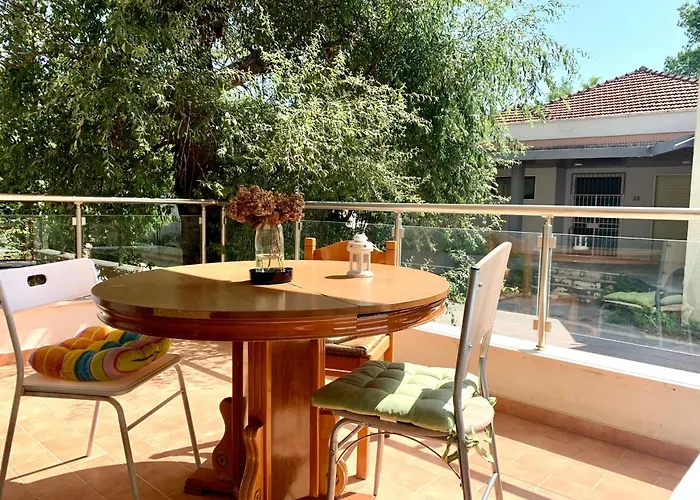 Marvi's Gated Area Apartment